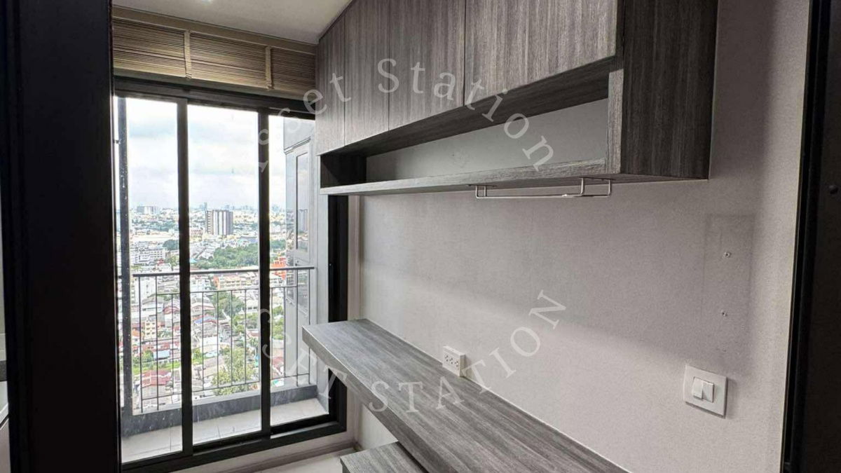 picture 🌊 A prime location you can't miss: Life Sathorn Sierra - near BTS Talat Phlu 🚅✨ - 7/11