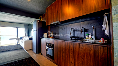 ขายคอนโด : 🛏️ 1 ห้องนอน - 🛁 1 ห้องน้ำ - 🏙️ Sea View - 🌏 ชื่อชาวต่างชาติ - 🏢 Metro Jomtien Condotel Pattaya - รหัส: MTJ10