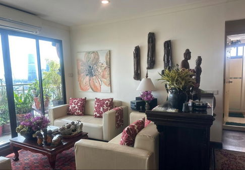 For sale: Lumpini Place Narathiwat - Chao Phraya,, beautiful, ready to move in, river view, near Central Plaza Rama 3. Interested? Add Line @841qqlnr