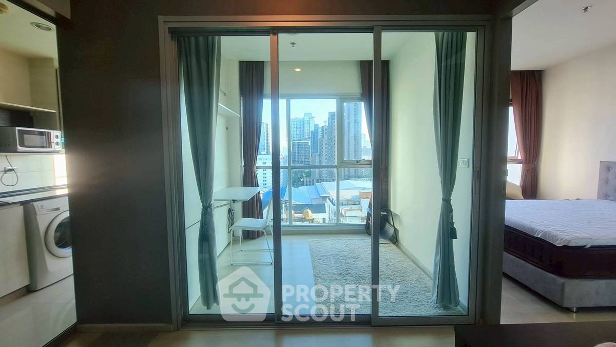 picture 2-BR Condo at Life Ratchadapisek near MRT Huai Khwang (ID 2359352) - 14/14