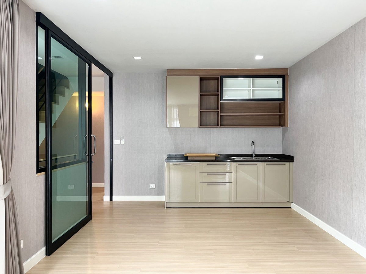 รูป 🔥เช่า โฮมออฟฟิศ ใกล้เซนทรัลบางนา Plex Bangna บางนา-ตราด กม.5 คุ้มสุดๆ น่าอยู่ - รูปที่ 10/18