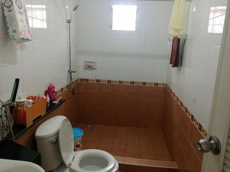 picture Single House for Sale – Pruksa Village 8, Sai Mai, Bangkok Price: 4,400,000 THB (Transfer fee 50/50) Location: Sukhaphiban 5/70 Road - 10/15