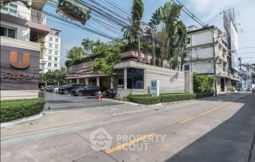 picture 2-BR Condo at U Sabai Rama 4 Kluaynamthai near BTS Phra Khanong (ID 531839) - 16/25