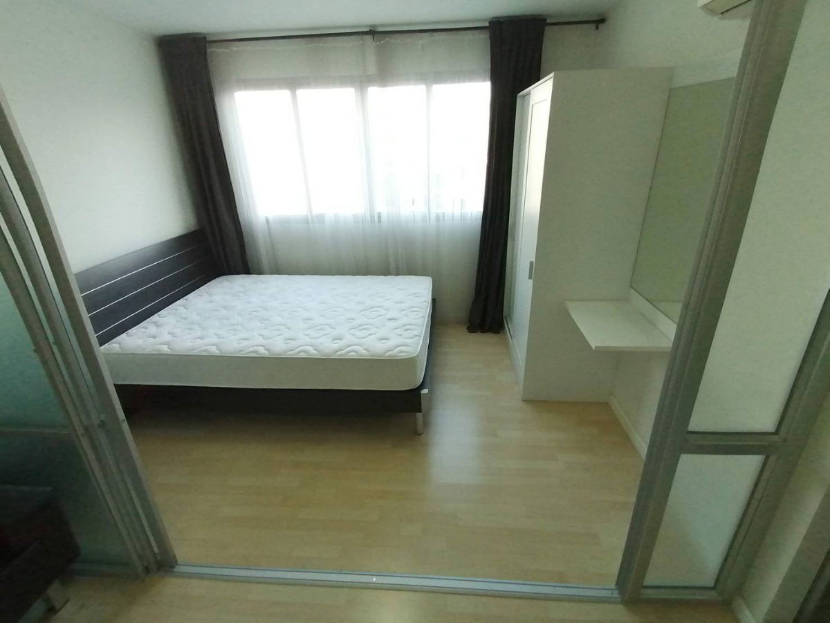 รูป ให้เช่า ดีคอนโด รามอินทรา  Dcondo Ram Intra รามอินทรา 47 กั้นห้องนอน เฟอร์นิเจอร์-ไฟฟ้าครบ มีเครื่องซักผ้า - รูปที่ 4/12