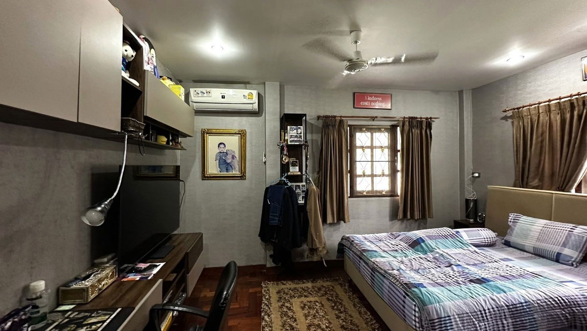 picture Single house for sale, fully furnished with golden teak furniture! Im-Aumphorn 3 Village – Soi Ratchaphruek 8 - 10/15