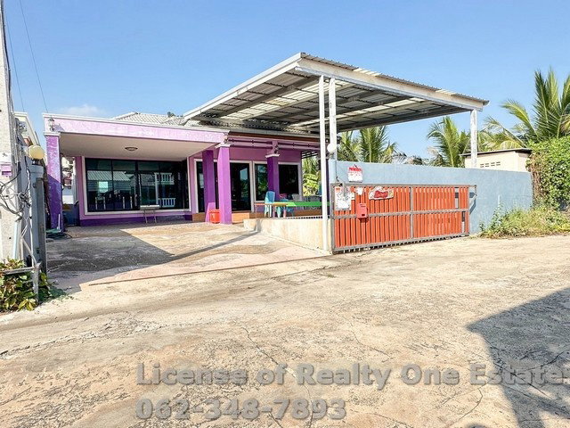 Pool villa for sale Cha-am Near the Phetchaburi sea, only 20 minutes to Hua Hin. House with private swimming pool Affordable price