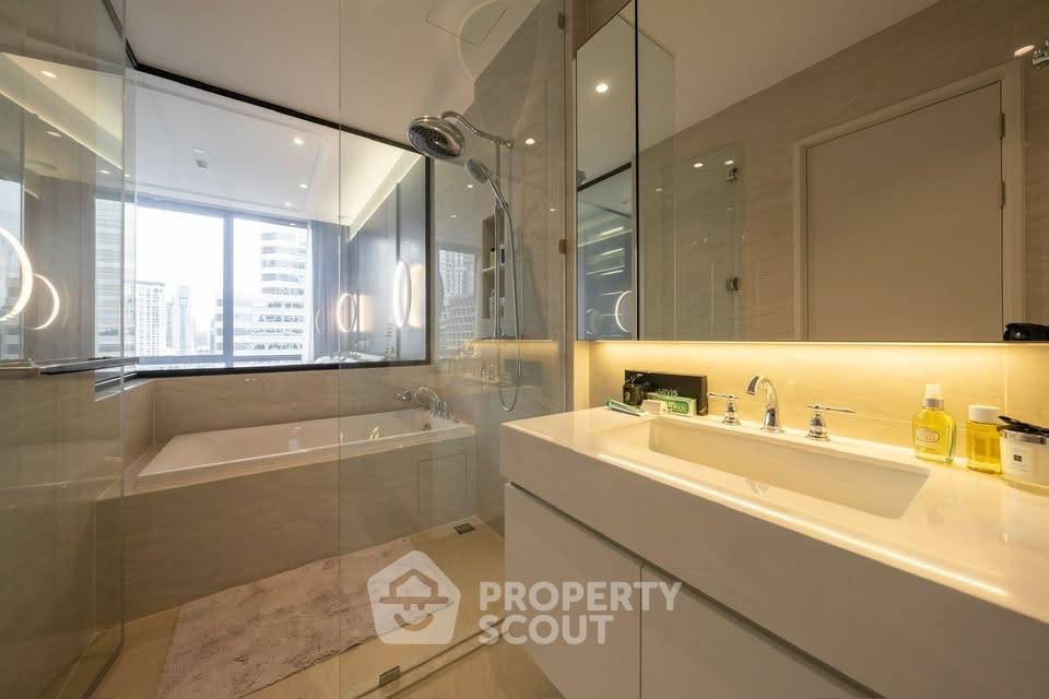 picture 1-BR Condo at Muniq Langsuan near BTS Ratchadamri (ID 1978708) - 4/10