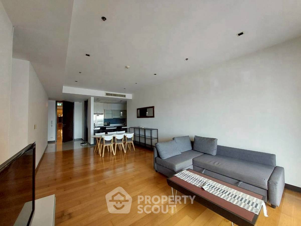 picture 3-BR Condo at The Lofts Yennakart in Chong Nonsi (ID 2359255) - 1/17