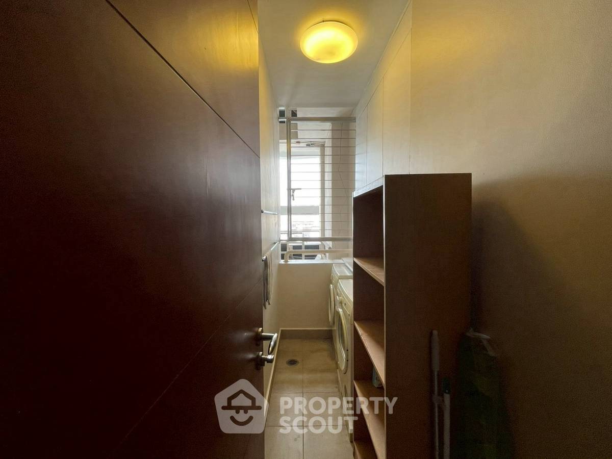 picture 2-BR Condo at The Infinity Condominium near BTS Chong Nonsi (ID 2359254) - 6/20