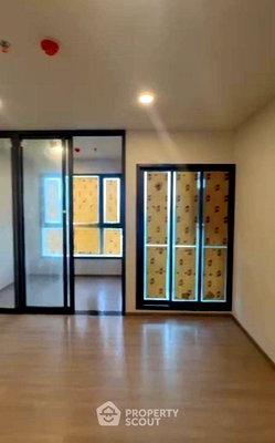 Condos for sale BTS Ekkamai : 1-BR Condo at Aspire Sukhumvit-Rama 4 near BTS Phra Khanong (ID 2358841)