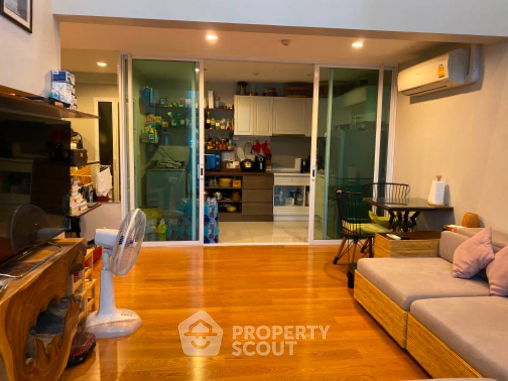 picture 2-BR Condo at Condolette Dwell Sukhumvit 26 near BTS Phrom Phong (ID 731182) - 13/58