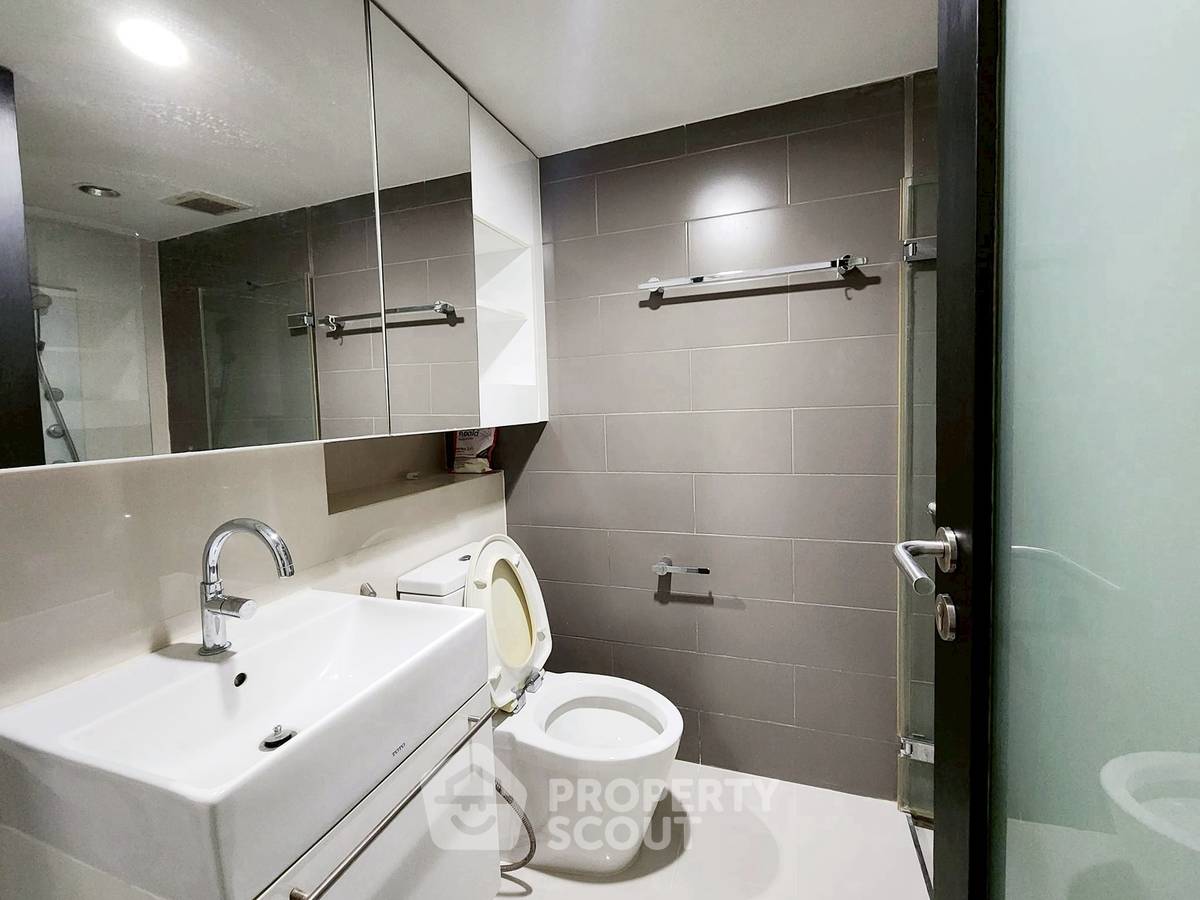 picture 1-BR Condo at Ideo Morph 38 near BTS Thong Lor (ID 2359456) - 4/9