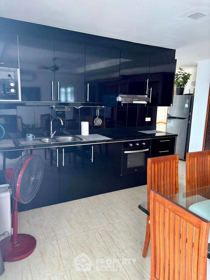 picture 2-BR Condo at Jomtien Complex Condotel close to Jomtien Beach (ID 2099225) - 5/22