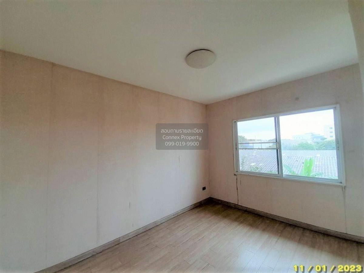 picture For Sale Townhouse/Townhome , Deluxe Town Ramintra , Tha Raeng , Bang Khen , Bangkok , CX-84039 ✅ Live chat with us ADD LINE @connexproperty ✅ - 5/7