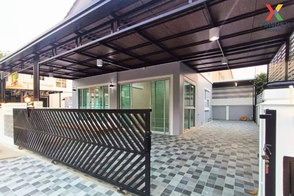 picture For Sale House , Prueklada Rangsit Klong 4 , Lat Sawai , Lam Luk Ka , Pathum Thani , CX-101475 ✅ Live chat with us ADD LINE @connexproperty ✅  - 10/12