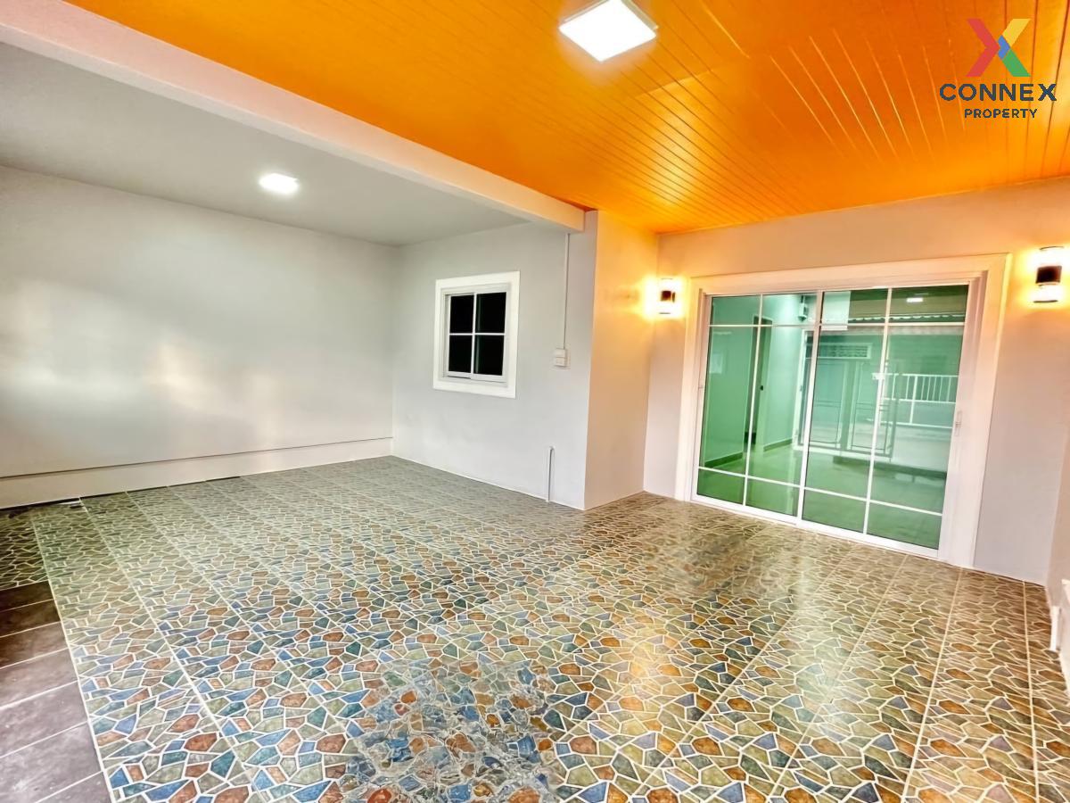 picture For Sale Townhouse/Townhome  , Baan Pruksa 3 Soi Watlatpladuk , Bang Khu Rat , Bang Bua Thong , Nonthaburi , CX-104783 ✅ Live chat with us ADD LINE @connexproperty ✅  - 3/10