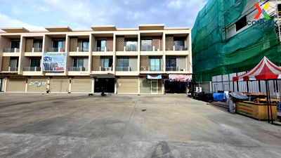 ขายโฮมออฟฟิศ : ขายอาคารพาณิชย์  ซีดาร์ กันตนา บางใหญ่ บางใหญ่ นนทบุรี CX-125562 ✅ ทักไลน์ @connexproperty ตอบทันที ทีมงานมืออาชีพ ✅ 