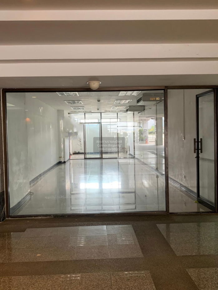 picture For Rent Office , Supalai Place Sukhumvit 39 , BTS-Phrom Phong , Khlong Tan Nuea , Watthana , Bangkok , CX-88618 ✅ Live chat with us ADD LINE @connexproperty ✅  - 4/6
