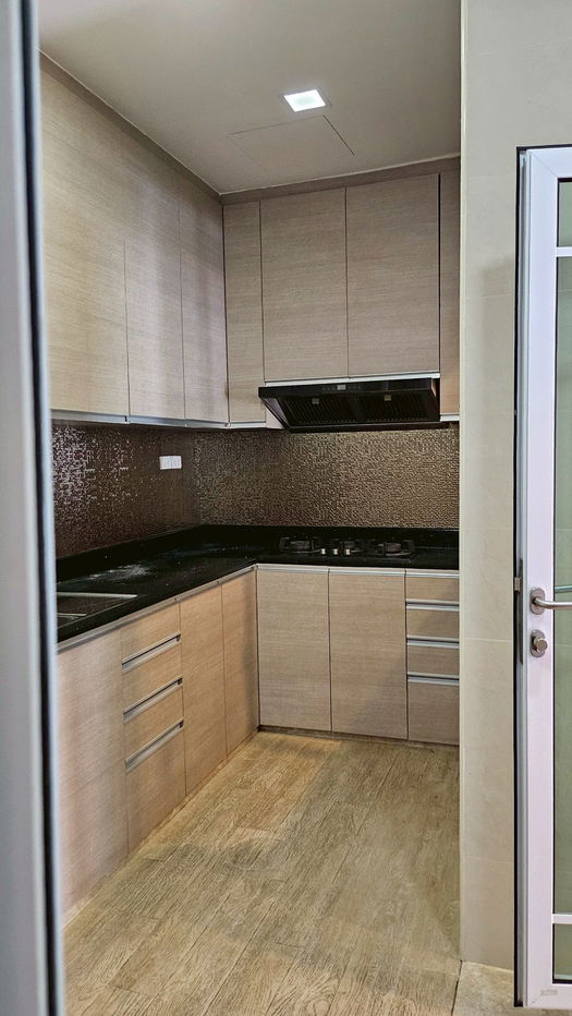 picture EBH-3261 For Rent – 3-Storey Townhome @ Leon Sukhumvit 62 | 4 Bed 3 Bath | Near BTS Bang Chak - 1/20