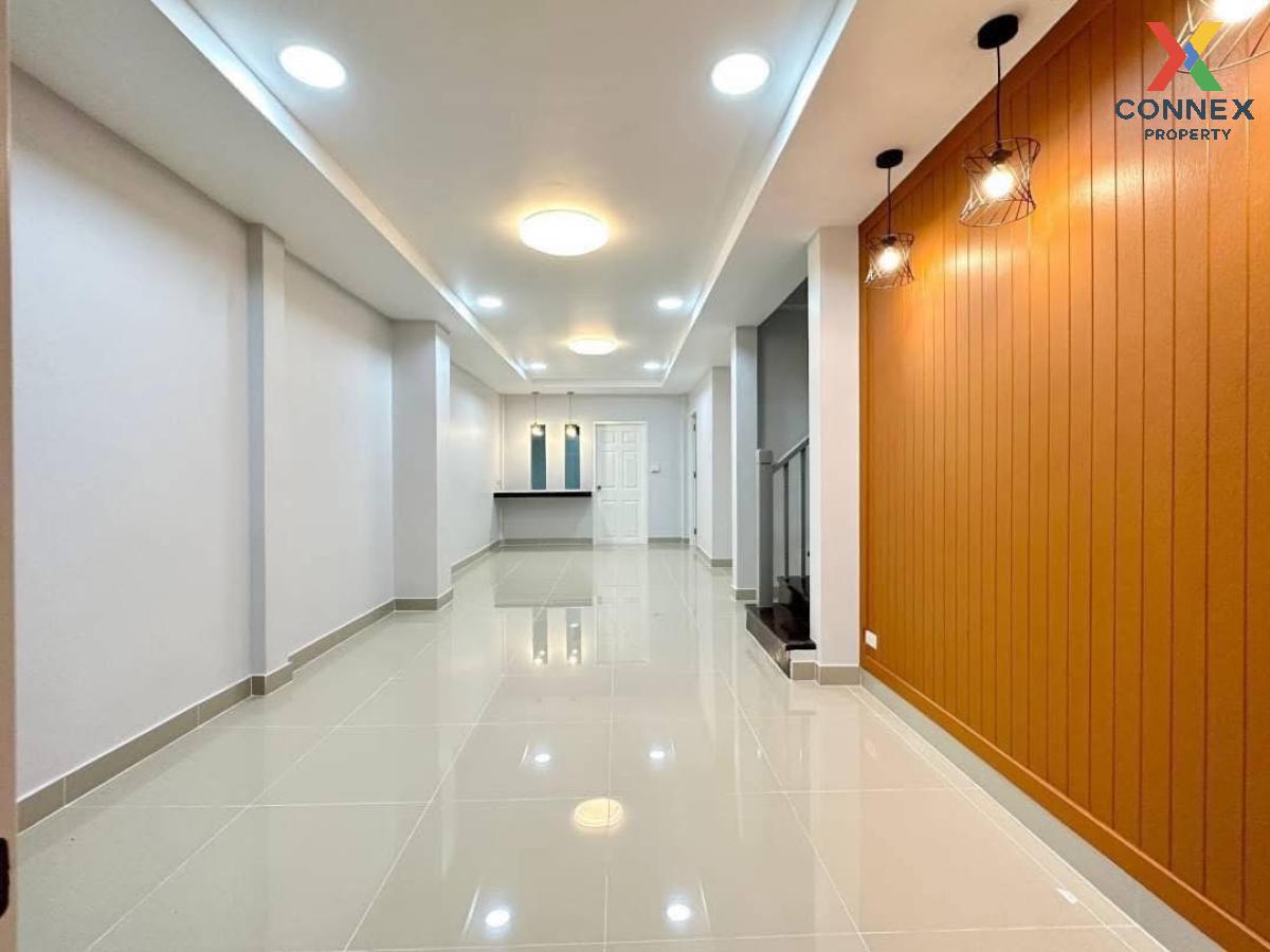 picture For Sale Townhouse/Townhome  , Baan Piyawararom 1 , newly renovated , Bang Bua Thong , Bang Bua Thong , Nonthaburi , CX-118919 ✅ Live chat with us ADD LINE @connexproperty ✅  - 6/12