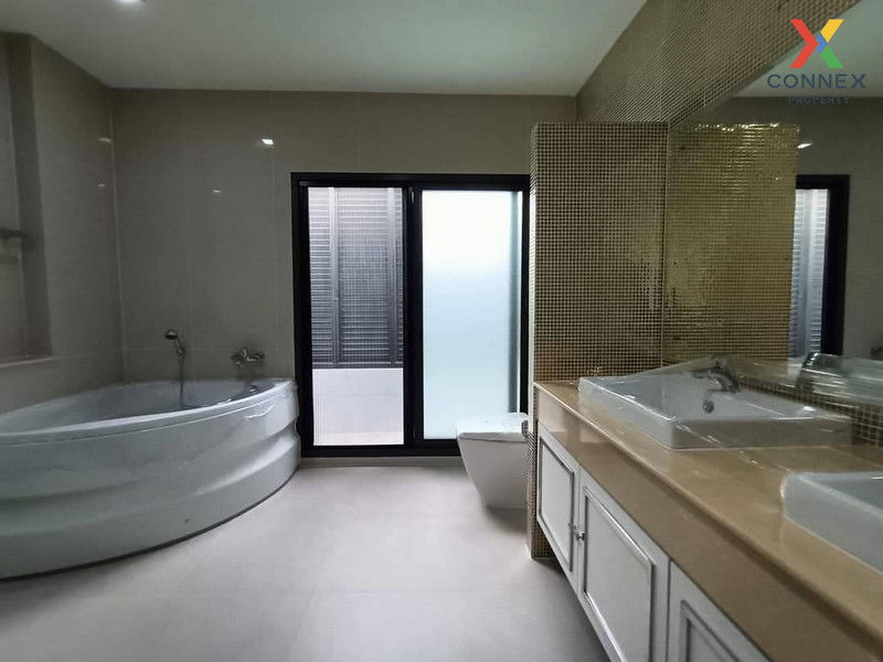 รูป ขายบ้านเดี่ยว!! เพอร์เฟค มาสเตอร์พีซ เซนจูรี่ ใกล้รถไฟฟ้าสีม่วง ถ.รัตนาธิเบศร์ ต.ไทรม้า อ.เมืองนนทบุรี จ.นนทบุรี / CX-01501 ✅ ทักไลน์ @connexproperty ตอบทันที ทีมงานมืออาชีพ ✅  - รูปที่ 8/12