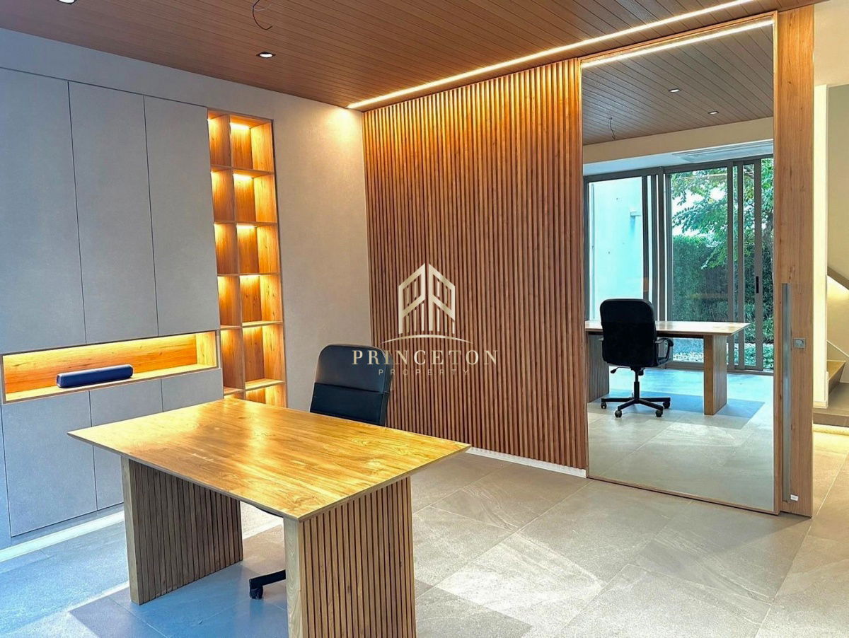 รูป วีเว่่ พระราม 9 บ้านหรู 3 ชั้น ดีไซน์ Modern Japanese ทำเลศักยภาพ ถนนกรุงเทพกรีฑา เชื่อมต่อเมืองได้สะดวก - รูปที่ 10/25