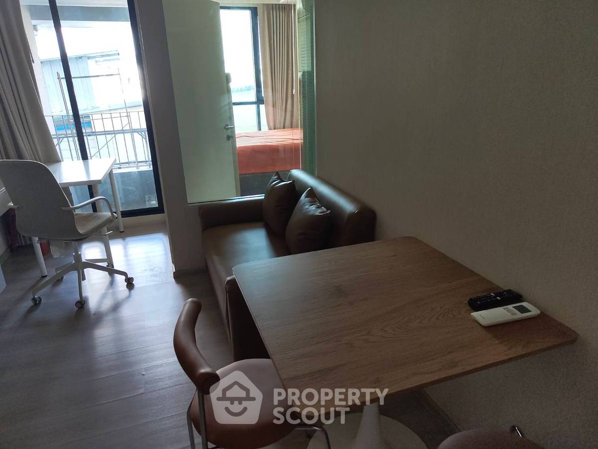 รูป คอนโด 1-ห้องนอน ที่ วีธารา สุขุมวิท 36 ใกล้ BTS ทองหล่อ (ID 697931) - รูปที่ 2/10