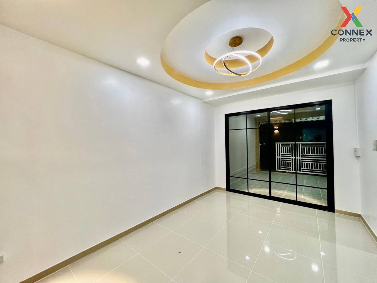 picture For Sale Townhouse/Townhome  , Baan Phrueksa 3 Bang Bua Thong , newly renovated , Bang Khu Rat , Bang Bua Thong , Nonthaburi , CX-115913 ✅ Live chat with us ADD LINE @connexproperty ✅  - 7/12