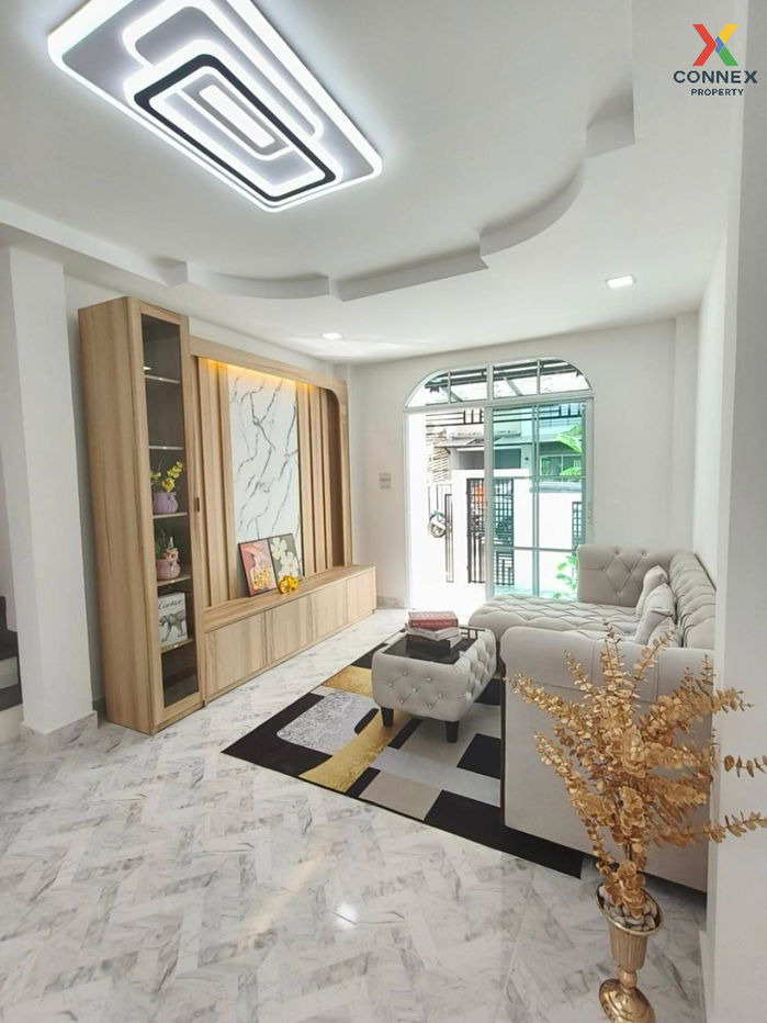 picture For Sale Townhouse/Townhome  , LANCEO RAMKHAMHAENG - wong waeng , corner unit , newly renovated , Khlong Song Ton Noon , Lat Krabang , Bangkok , CX-109265 ✅ Live chat with us ADD LINE @connexproperty ✅  - 12/12
