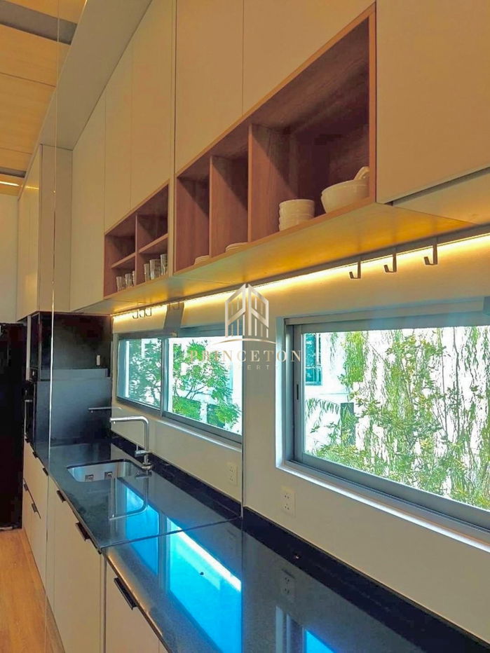 รูป วีเว่่ พระราม 9 บ้านหรู 3 ชั้น ดีไซน์ Modern Japanese ทำเลศักยภาพ ถนนกรุงเทพกรีฑา เชื่อมต่อเมืองได้สะดวก - รูปที่ 9/25