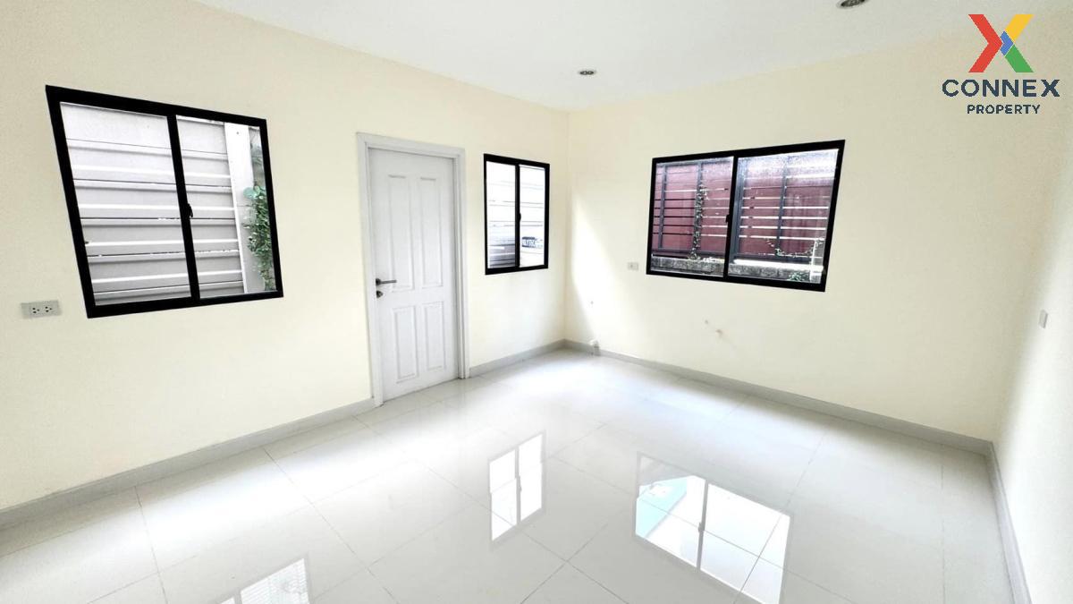 picture For Rent House , Passorn Prestige Bangna-Suvarnabhumi , Racha Thewa , Bang Phli , Samut Prakarn , CX-103016 ✅ Live chat with us ADD LINE @connexproperty ✅  - 12/12