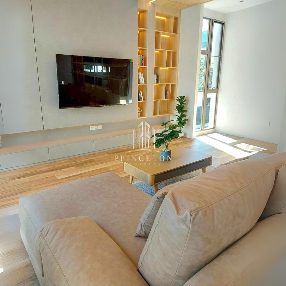 รูป วีเว่่ พระราม 9 บ้านหรู 3 ชั้น ดีไซน์ Modern Japanese ทำเลศักยภาพ ถนนกรุงเทพกรีฑา เชื่อมต่อเมืองได้สะดวก - รูปที่ 3/25