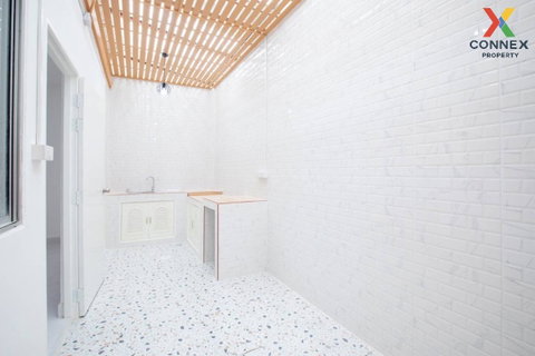 For Sale Townhouse/Townhome  , Baanpruksa 63 Bang Kredee – Pathum thani , newly renovated , Bang Kadi , Mueang Pathum Thani , Pathum Thani , CX-112417 ✅ Live chat with us ADD LINE @connexproperty ✅ 