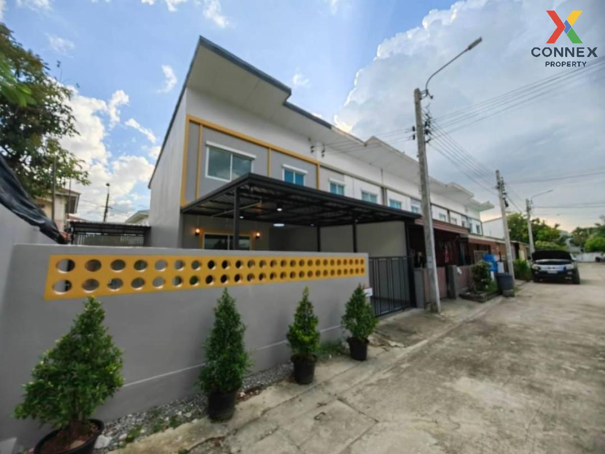 picture For Sale Townhouse/Townhome  , Lio Bliss Kanchanaphisek - Chaiyapruk , newly renovated , Bang Bua Thong , Bang Bua Thong , Nonthaburi , CX-108762 ✅ Live chat with us ADD LINE @connexproperty ✅  - 9/12