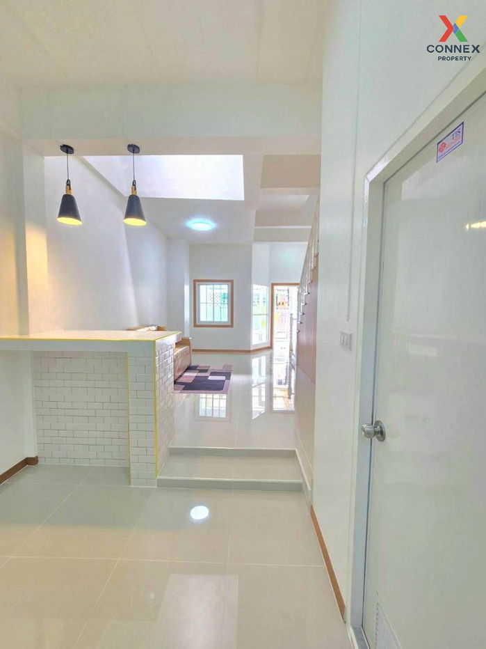 รูป ขายทาวน์เฮ้าส์/ทาวน์โฮม  บัวทองธานี พาร์ค รีโนเวทใหม่ บางบัวทอง บางบัวทอง นนทบุรี CX-128734 ✅ ทักไลน์ @connexproperty ตอบทันที ทีมงานมืออาชีพ ✅  - รูปที่ 10/12