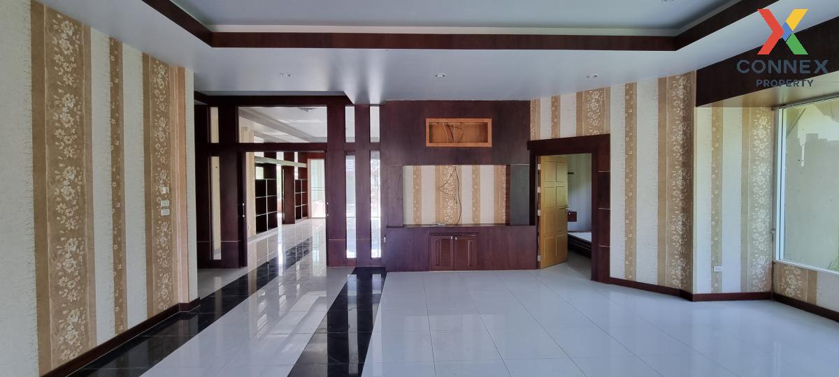 รูป ขายบ้าน  เปี่ยมมงคล ห้วยใหญ่ บางละมุง ชลบุรี CX-104700 ✅ ทักไลน์ @connexproperty ตอบทันที ทีมงานมืออาชีพ ✅  - รูปที่ 4/9