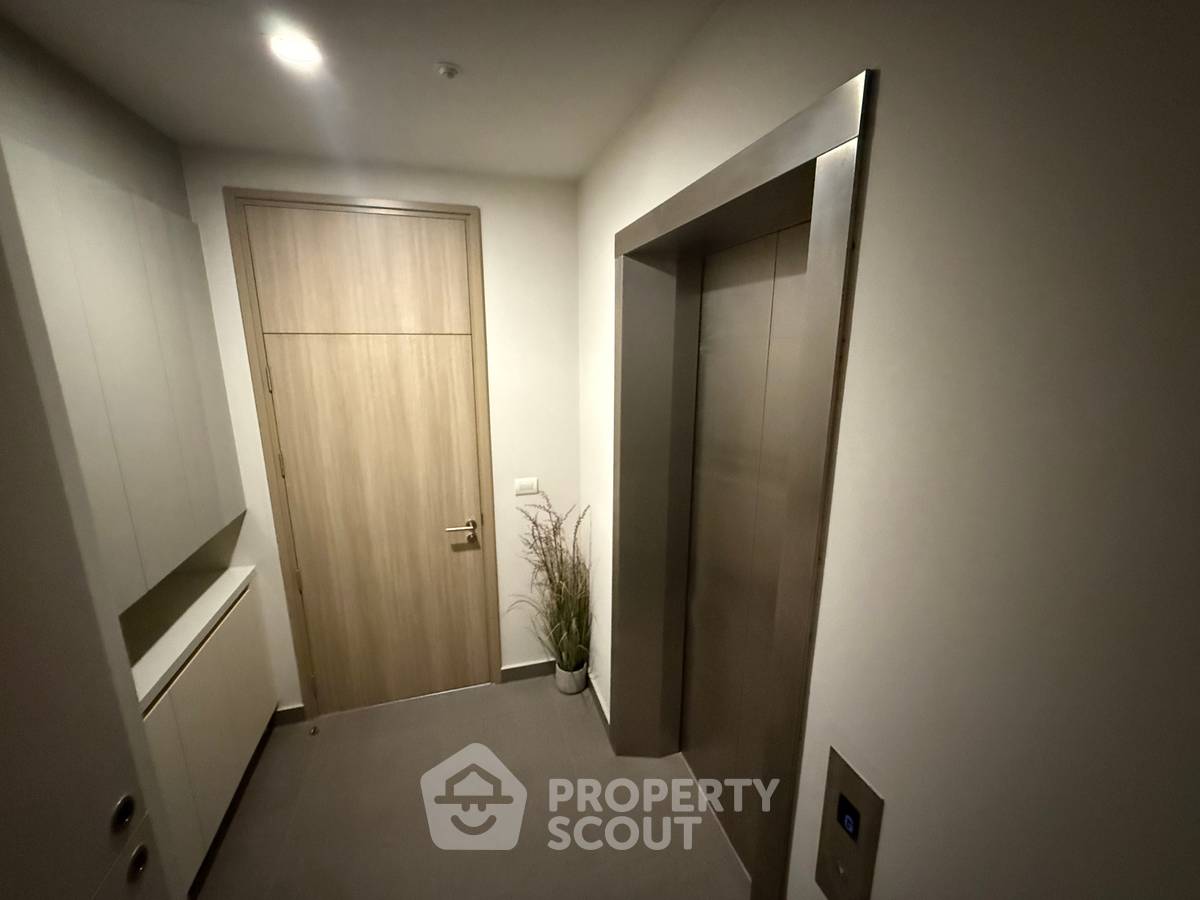 picture 1-BR Condo at Noble Ploenchit near BTS Phloen Chit (ID 2362517) - 3/15