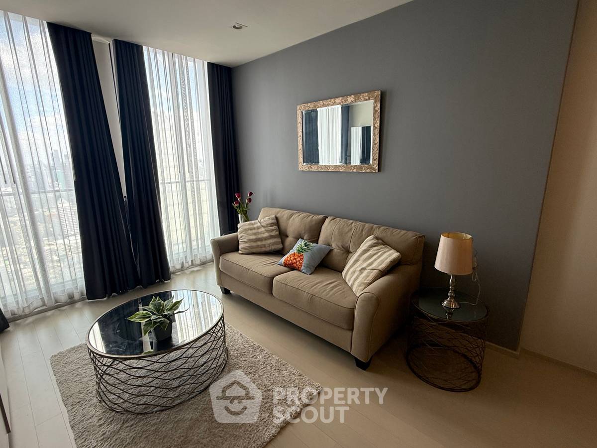 picture 1-BR Condo at Noble Ploenchit near BTS Phloen Chit (ID 2362517) - 7/15