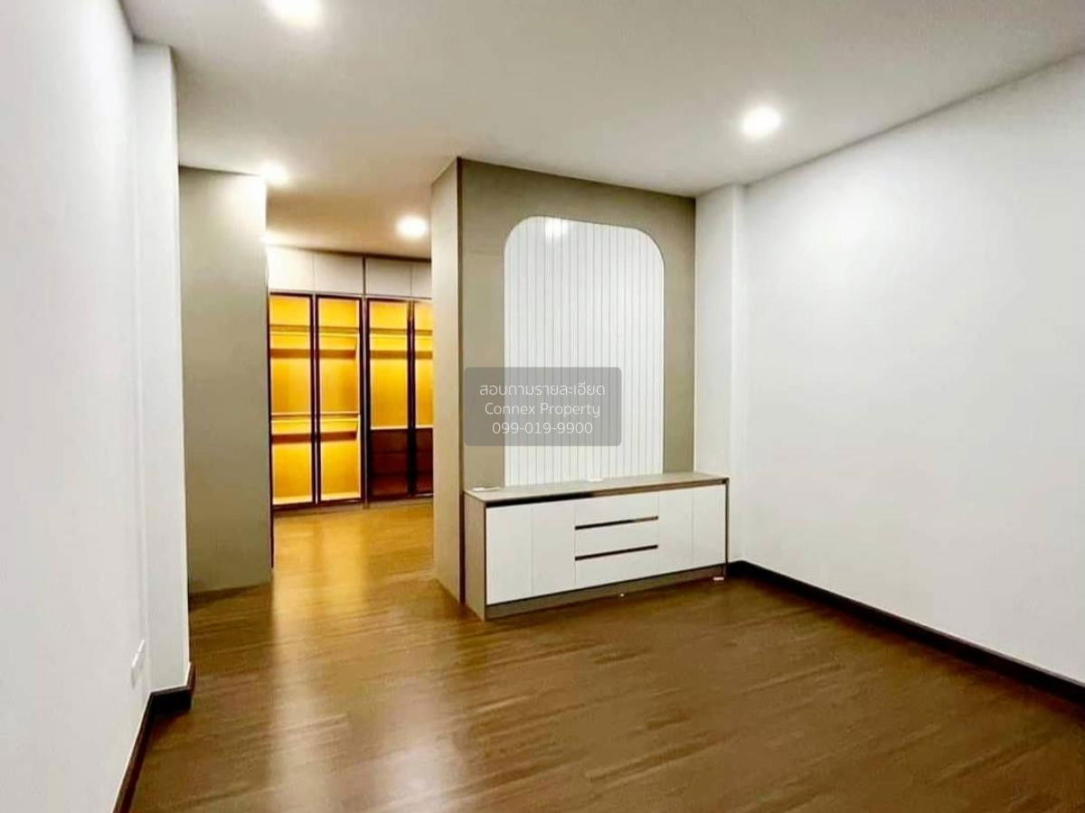 รูป ขายบ้าน  ภูมิชนก พุทธมณฑลสาย 4-5 ห้องมุม อ้อมน้อย กระทุ่มแบน สมุทรสาคร CX-102397 ✅ ทักไลน์ @connexproperty ตอบทันที ทีมงานมืออาชีพ ✅  - รูปที่ 4/12