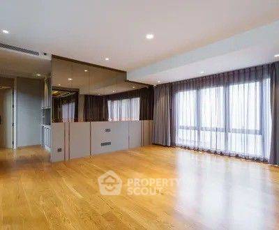 picture 4-BR House at The Urban Reserve Rama 9-Motorway near ARL Hua Mak (ID 2317521) - 32/47