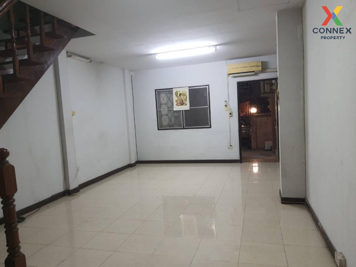 รูป ขายทาวน์เฮ้าส์/ทาวน์โฮม  หมู่บ้าน เพชรเกษม 2  MRT-หลักสอง บางแคเหนือ เขต บางแค กรุงเทพ CX-126139 ✅ ทักไลน์ @connexproperty ตอบทันที ทีมงานมืออาชีพ ✅  - รูปที่ 5/8