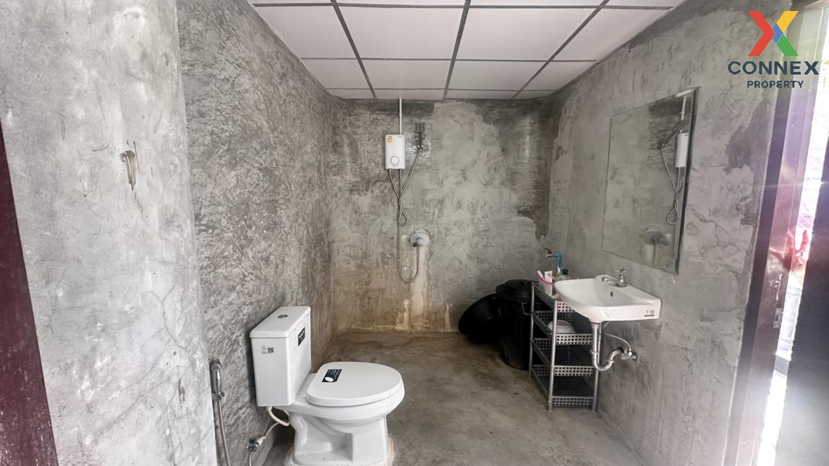 picture For Sale Commercial Building , Baan Chao Far , wide frontage , newly renovated , Khu Khot , Lam Luk Ka , Pathum Thani , CX-113940 ✅ Live chat with us ADD LINE @connexproperty ✅  - 2/4