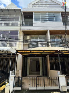 รูปภาพ เช่าทาวน์เฮ้าส์/ทาวน์โฮม  ศรีวรา ทาวน์อินทาวน์ พลับพลา เขต วังทองหลาง กรุงเทพ CX-131873 ✅ ทักไลน์ @connexproperty ตอบทันที ทีมงานมืออาชีพ ✅