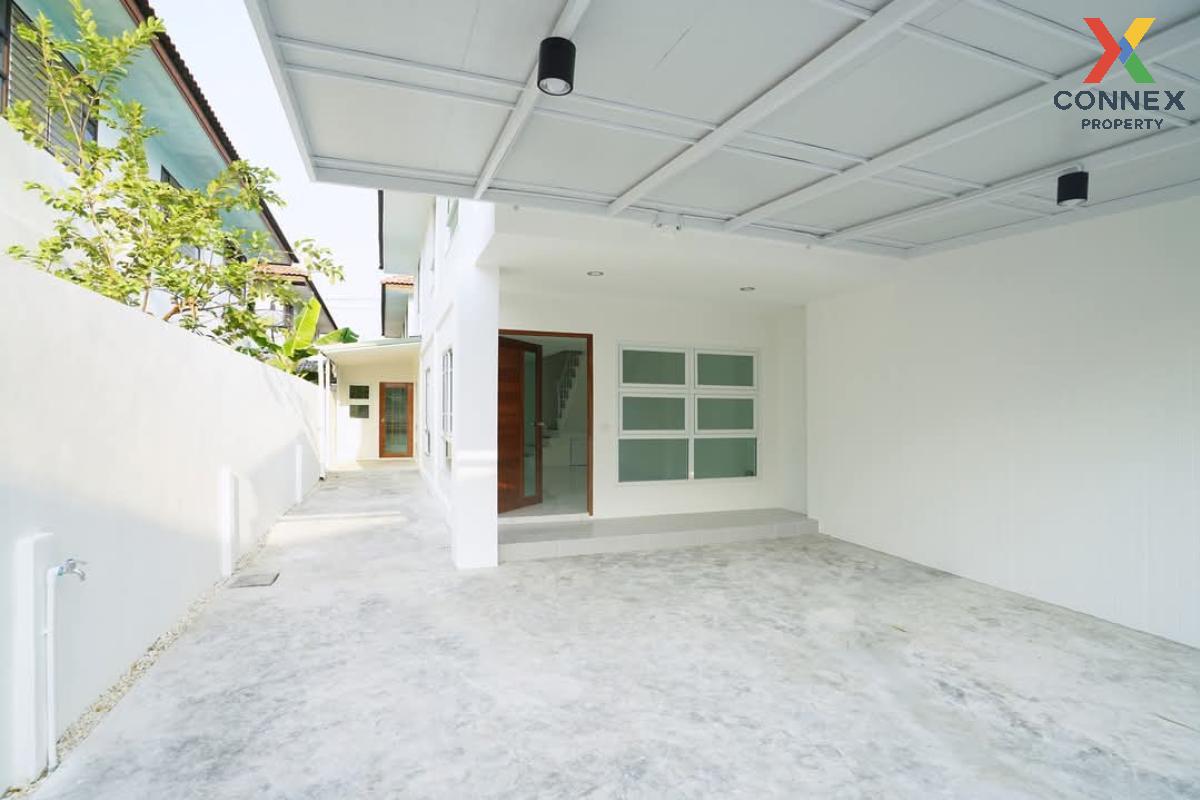 picture For Sale House , Baan Imumporn 11 , corner unit , newly renovated , Tha Kham , Bang Khun Thian , Bangkok , CX-113562 ✅ Live chat with us ADD LINE @connexproperty ✅  - 8/12