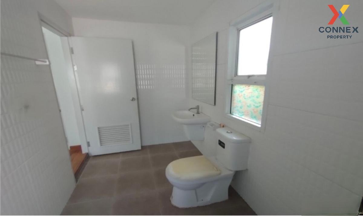 รูป ขายบ้าน  ลิฟวิ่ง นารา รังสิต คลอง 4 บึงยี่โถ ธัญบุรี ปทุมธานี CX-101851 ✅ ทักไลน์ @connexproperty ตอบทันที ทีมงานมืออาชีพ ✅ - รูปที่ 5/12