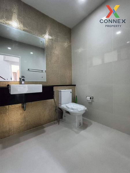 รูป ขายบ้านเดี่ยว!! เพอร์เฟค มาสเตอร์พีซ เซนจูรี่ ใกล้รถไฟฟ้าสีม่วง ถ.รัตนาธิเบศร์ ต.ไทรม้า อ.เมืองนนทบุรี จ.นนทบุรี / CX-01501 ✅ ทักไลน์ @connexproperty ตอบทันที ทีมงานมืออาชีพ ✅  - รูปที่ 3/12