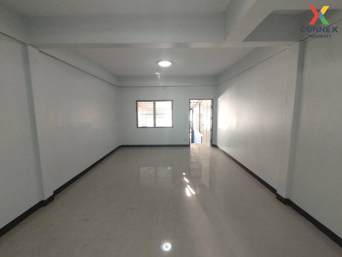 รูป ขายทาวน์เฮ้าส์/ทาวน์โฮม  บ้านวโรชา 7 บางเพรียง บางบ่อ สมุทรปราการ CX-113207 ✅ ทักไลน์ @connexproperty ตอบทันที ทีมงานมืออาชีพ ✅  - รูปที่ 6/10