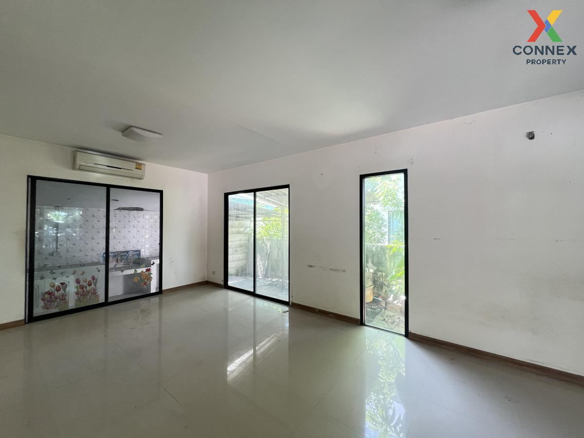 picture For Sale House , The Trust Rangsit Klong 4 , Lat Sawai , Lam Luk Ka , Pathum Thani , CX-123256 ✅ Live chat with us ADD LINE @connexproperty ✅  - 7/12