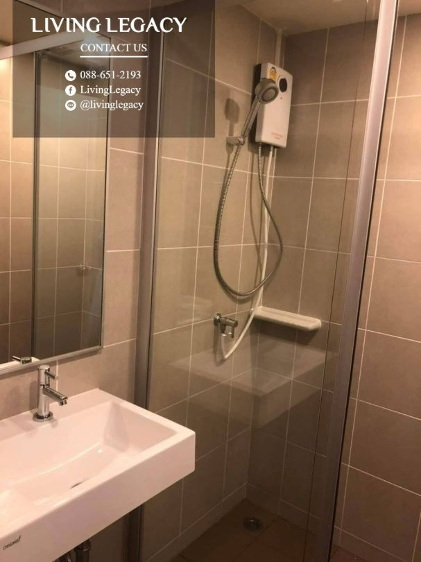 picture T49SQ2 Condo For Rent Lumpini Ville Phatanakan - Srinakarin 26.5 Sq.M. Floor 33 line id : @livinglegacy - 8/9