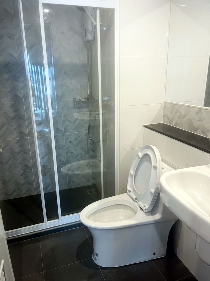 รูป คอนโดให้เช่า Regent Home บางนา (ถูกที่สุด!!!) ห้องใหม่เอี่ยม!!! - รูปที่ 8/8